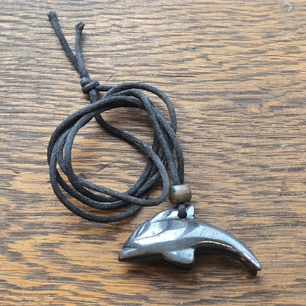 Solid Hematite DOLPHIN pendant necklace. Vintage 90s.